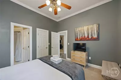 506 E Broughton Street, Savannah, GA 31401 - Photo 13