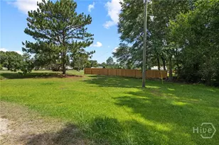 437 Burkhalter Cir, Claxton, GA 30417 - Photo 19