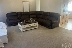 437 Burkhalter Cir, Claxton, GA 30417 - Photo 7