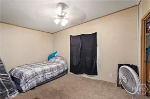 437 Burkhalter Cir, Claxton, GA 30417 - Photo 13