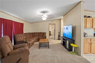 437 Burkhalter Cir, Claxton, GA 30417 - Photo 3