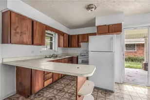 164 Azalea Ave, Savannah, GA 31408 - Photo 13