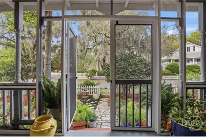 57 Henderson Avenue, Savannah, GA 31406 - Photo 9