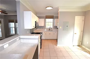 2115 Whitemarsh Way, Savannah, GA 31410 - Photo 9