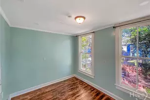 206 W 39th St, Savannah, GA 31401 - Photo 11