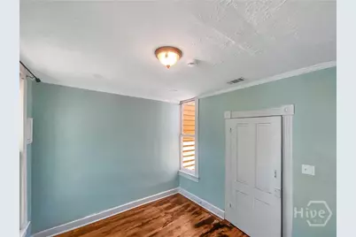 206 W 39th Street, Savannah, GA 31401 - Photo 9