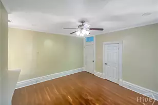 206 W 39th St, Savannah, GA 31401 - Photo 13