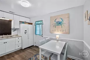 222 E Point Dr, Savannah, GA 31410 - Photo 15