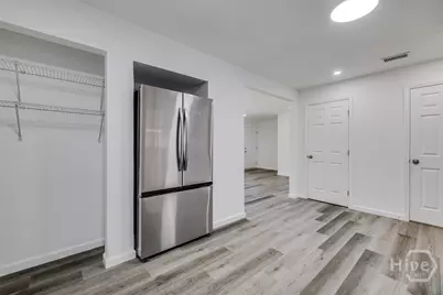 8508 Clarke Avenue, Savannah, GA 31406 - Photo 9
