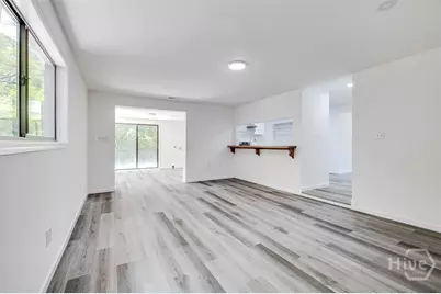 8508 Clarke Avenue, Savannah, GA 31406 - Photo 17