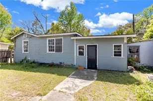 215 W 59th St, Savannah, GA 31405 - Photo 5