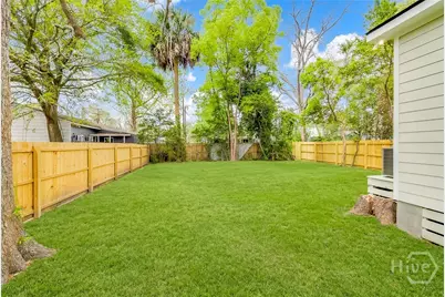 2121 Harden Street, Savannah, GA 31415 - Photo 25