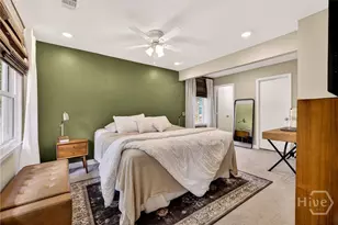 206 E 65th St, Savannah, GA 31405 - Photo 17