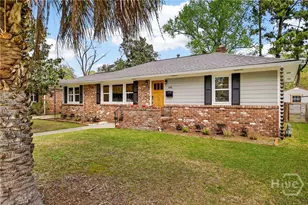 206 E 65th St, Savannah, GA 31405 - Photo 3