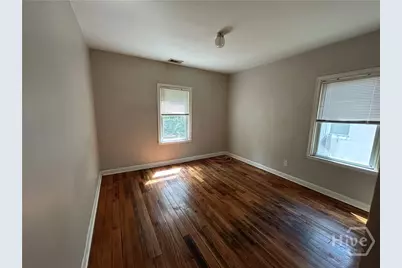 1225 E 55th Street, Savannah, GA 31404 - Photo 9