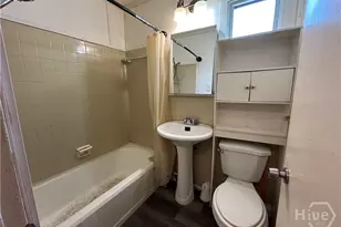 1225 E 55th St, Savannah, GA 31404 - Photo 11