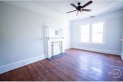 210 W W 41st Street, Savannah, GA 31401 - Photo 11
