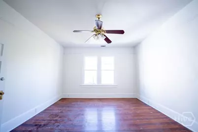 216 W W 41st Street, Savannah, GA 31401 - Photo 11
