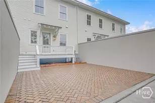 304 W 38th St, Savannah, GA 31401 - Photo 27