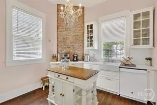 416 W 36th St, Savannah, GA 31401 - Photo 17