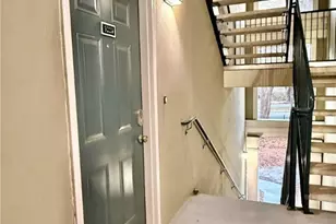 3223 Whitemarsh Way, Savannah, GA 31410 - Photo 7