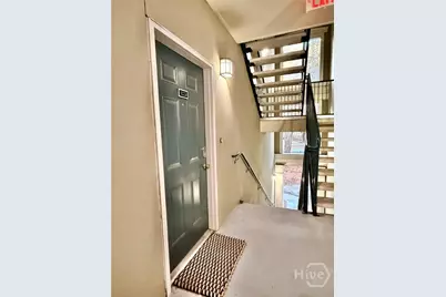 3223 Whitemarsh Way, Savannah, GA 31410 - Photo 7