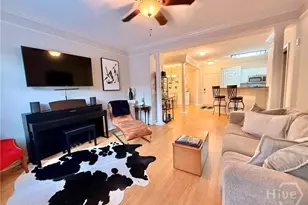 3223 Whitemarsh Way, Savannah, GA 31410 - Photo 9