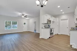 135 Smithfield Dr, Rincon, GA 31326 - Photo 11