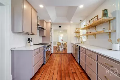 424 E President Street, Savannah, GA  - Photo 11