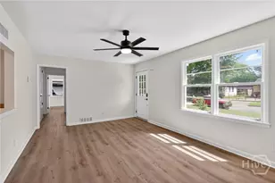 325 Bunting Dr, Savannah, GA 31404 - Photo 13