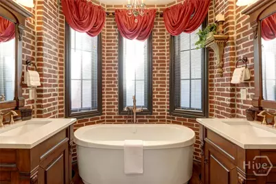 220 E State Street, Savannah, GA 31401 - Photo 65