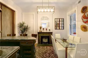 220 E State St, Savannah, GA 31401 - Photo 21