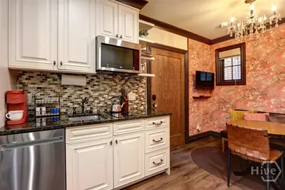 220 E State Street, Savannah, GA 31401 - Photo 55
