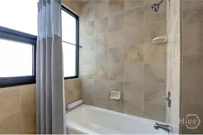 220 E State Street, Savannah, GA 31401 - Photo 41