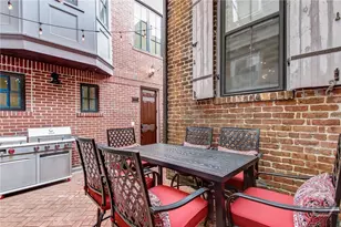 220 E State St, Savannah, GA 31401 - Photo 51