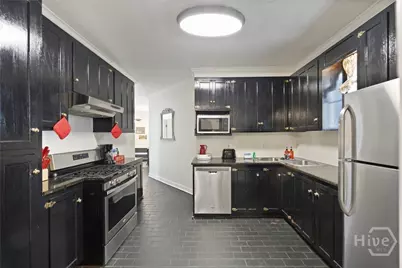506 E Broughton Street, Savannah, GA 31401 - Photo 25
