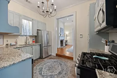 506 E Broughton Street, Savannah, GA 31401 - Photo 11