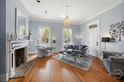 506 E Broughton Street, Savannah, GA 31401 - Photo 5