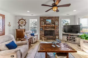 193 Circle Dr, Midway, GA 31320 - Photo 9