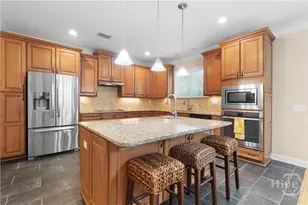 22 Dockside Dr, Savannah, GA 31410 - Photo 11
