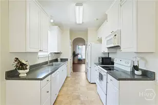 1159 Mohawk St, Savannah, GA 31419 - Photo 9