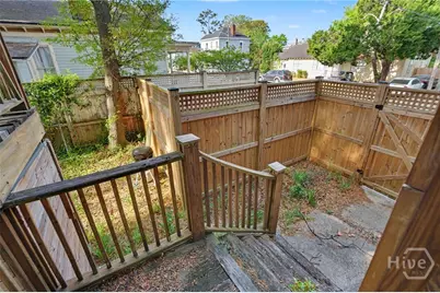225 W 41st Street, Savannah, GA 31401 - Photo 21