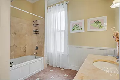 225 W 41st Street, Savannah, GA 31401 - Photo 5