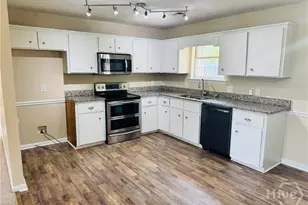 1325 Loblolly Dr, Hinesville, GA 31313 - Photo 11