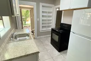 1110 New Jersey Ave, Savannah, GA 31404 - Photo 7