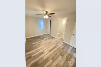 2023 Gugel Street, Savannah, GA 31415 - Photo 9
