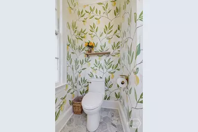 424 E President Street, Savannah, GA 31401 - Photo 11