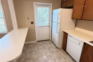 139 E 55th St, Savannah, GA 31406 - Photo 5