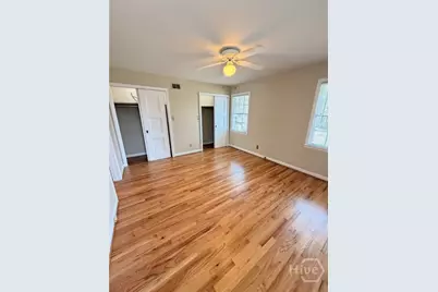 139 E 55th Street, Savannah, GA 31406 - Photo 13