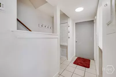 527 Tibet Avenue #11, Savannah, GA 31406 - Photo 5